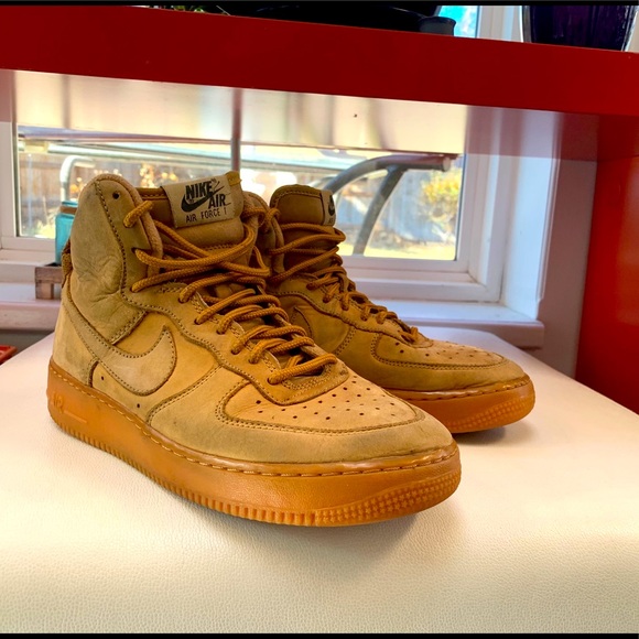 Nike Air Force 1 High Tops - Picture 1 of 5